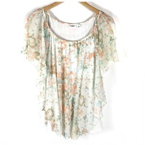 ✅ Cato White Peach Flutter Capelet Blouse